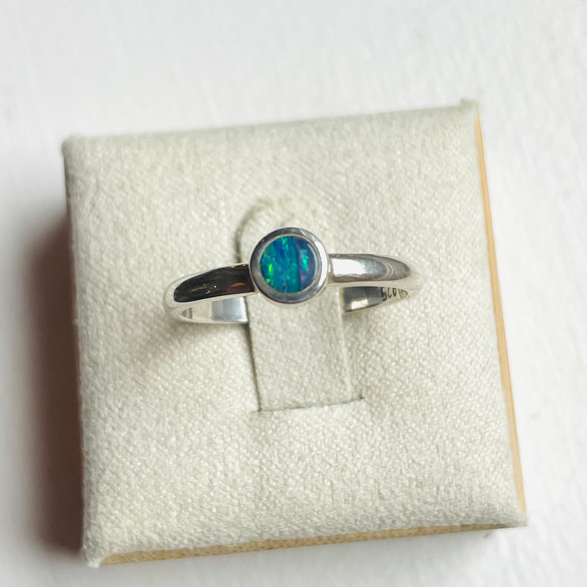 Blue Opal Small Round Ring - US 6.5