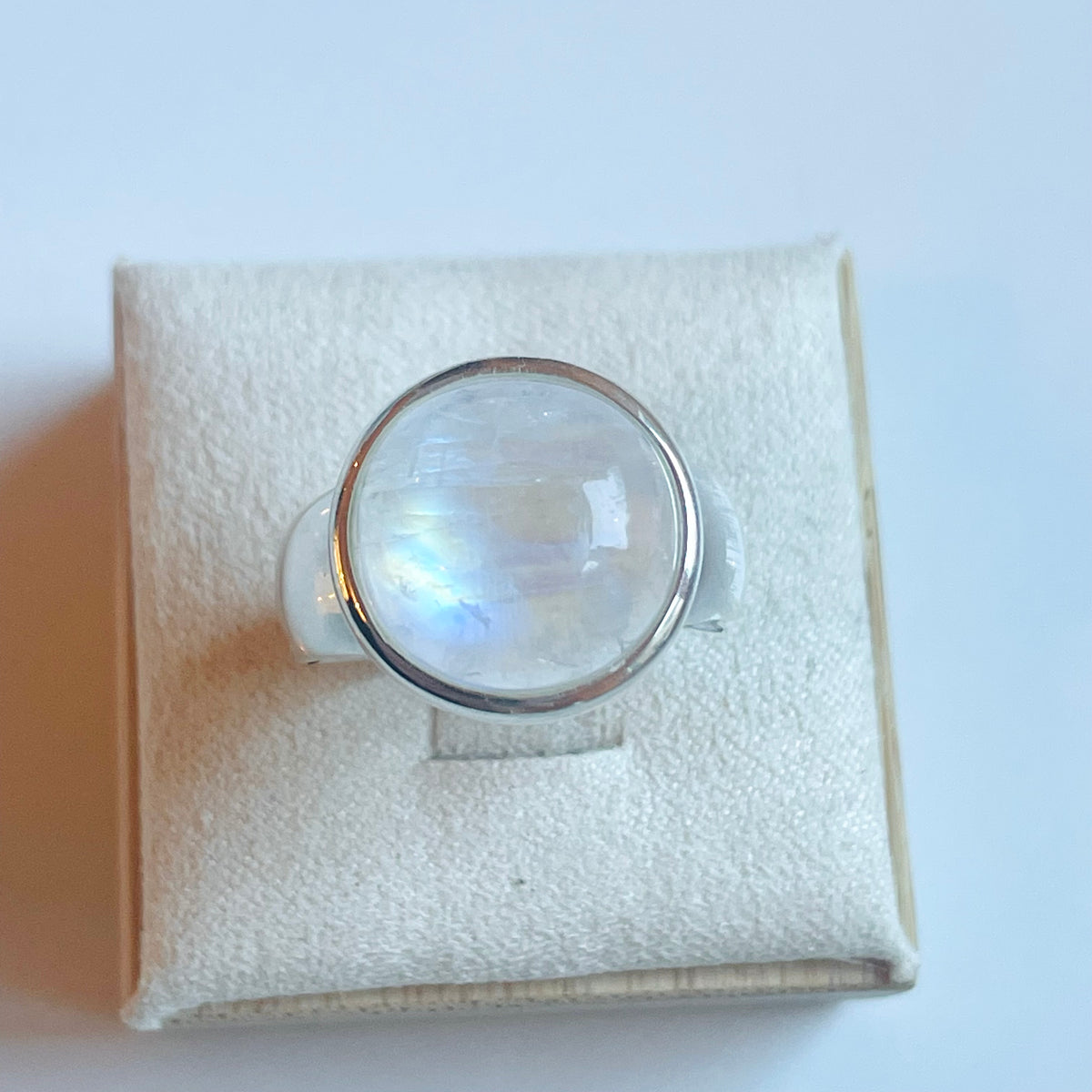 Rainbow Moonstone Medium Round Ring - US 7