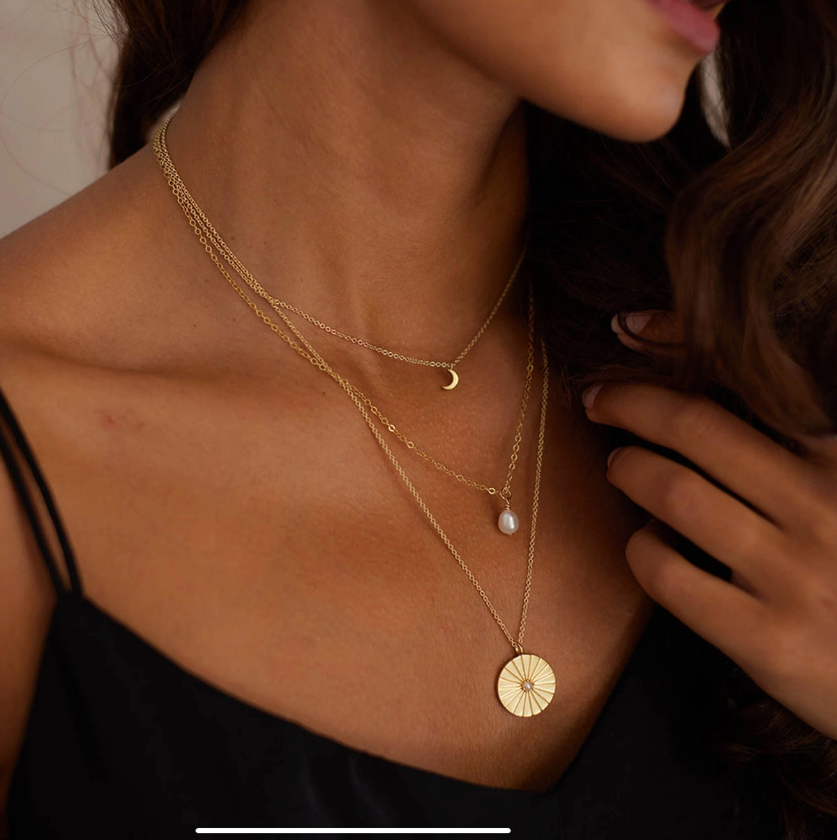 Wanderlust Life - Pearl Pendant Necklace