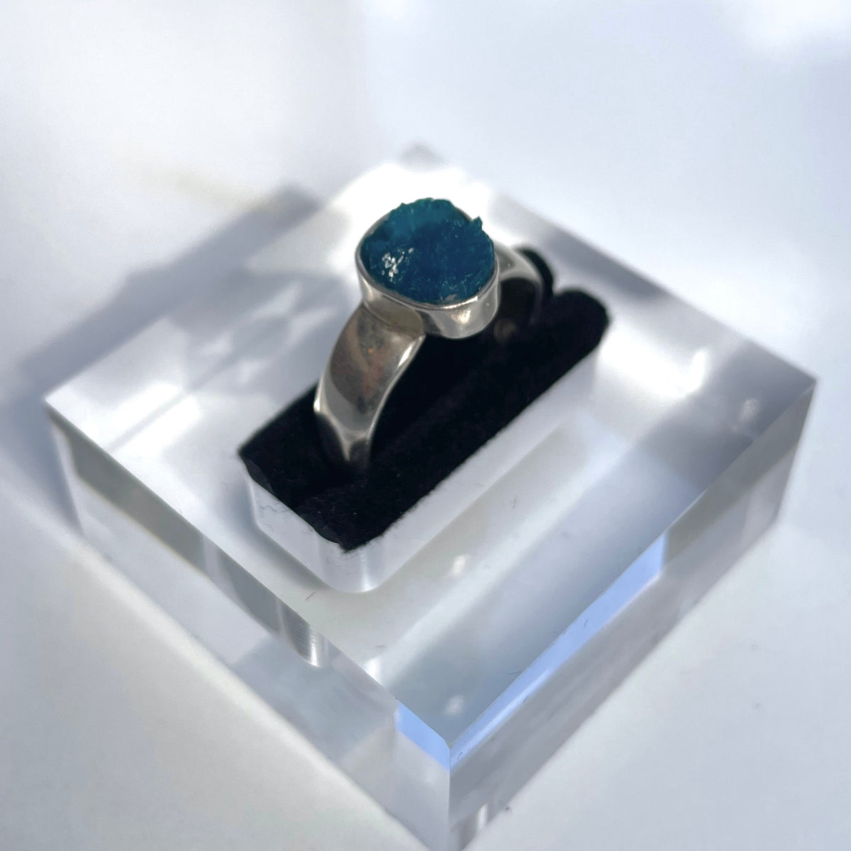 Blue Azurite Ring - US 7