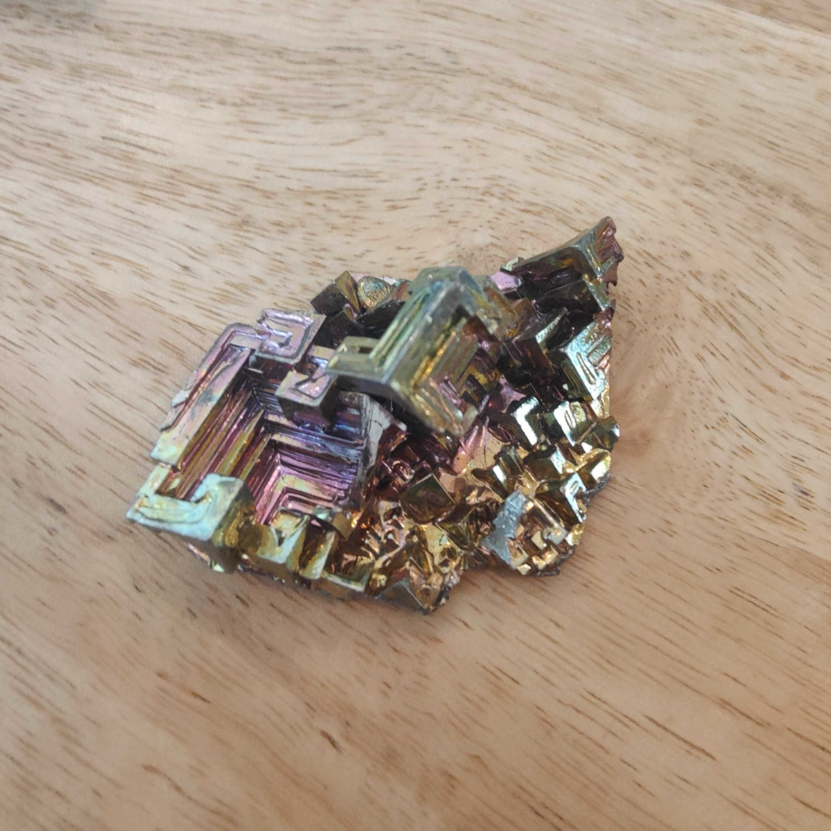 Bismuth Freeform Cluster